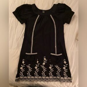 Rhapsody black mini dress with white embroidery